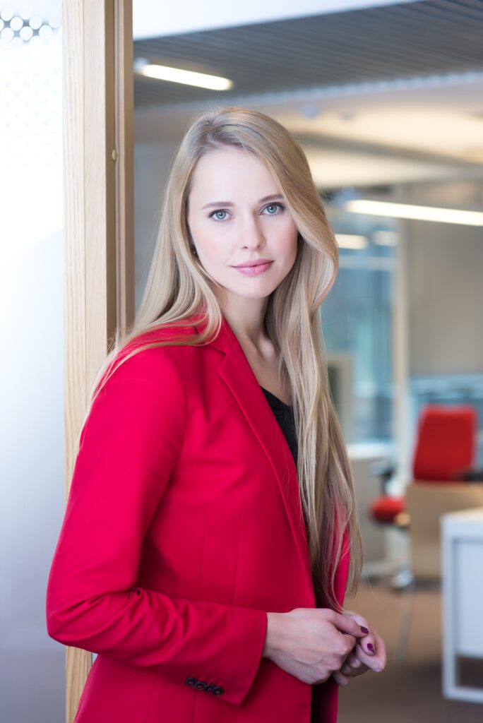 ametifoto kontoris. Fotograaf Heiki Laan on fotograaf Tallinnas